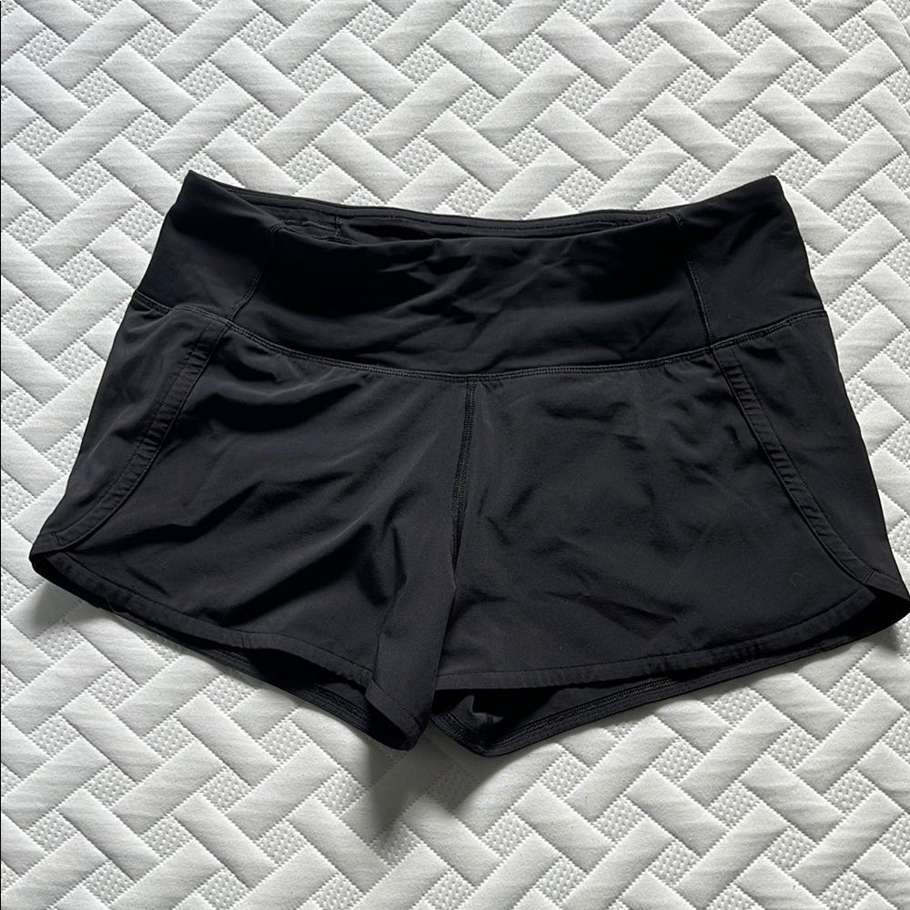 Lululemon black shorts